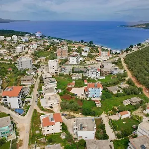 Violeta , Ksamil Albania